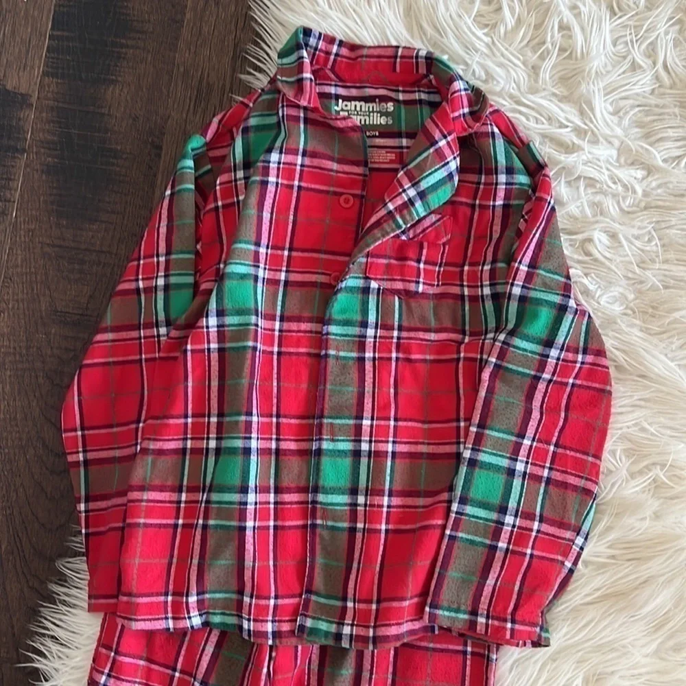 Trendy Plaid Pajamas Set